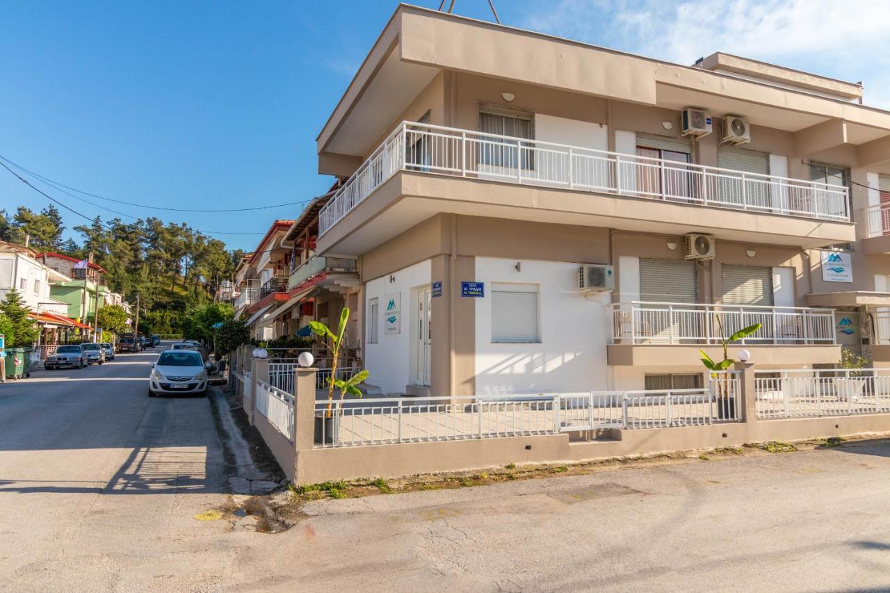 Del Mar Apartments I อาเยีย ตรีอาส ภายนอก รูปภาพ